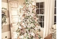 Minimalist christmas tree ideas for living room décor 25