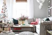 Minimalist christmas tree ideas for living room décor 30