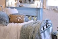Modern romantic coastal bedroom decoration ideas 35