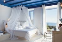 Modern romantic coastal bedroom decoration ideas 36