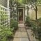 Awesome small space gardening design ideas13