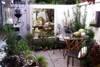Awesome small space gardening design ideas34