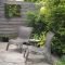 Awesome small space gardening design ideas43