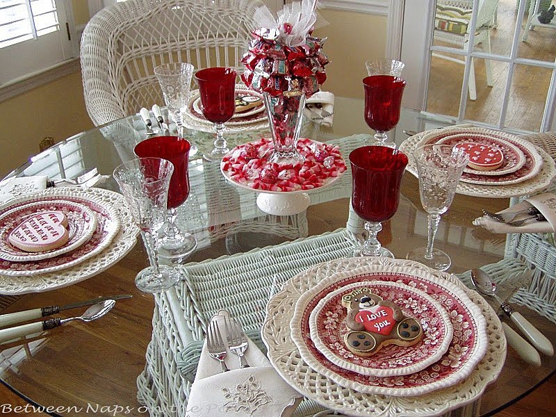 Cheap valentine table decoration ideas20
