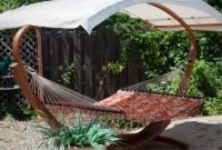 Creative backyard hammock design ideas18