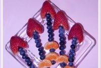 Popular fruit decoration ideas for valentines day 13