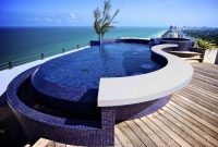 Amazing glass pool design ideas for home04