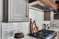 Latest kitchen backsplash tile ideas28