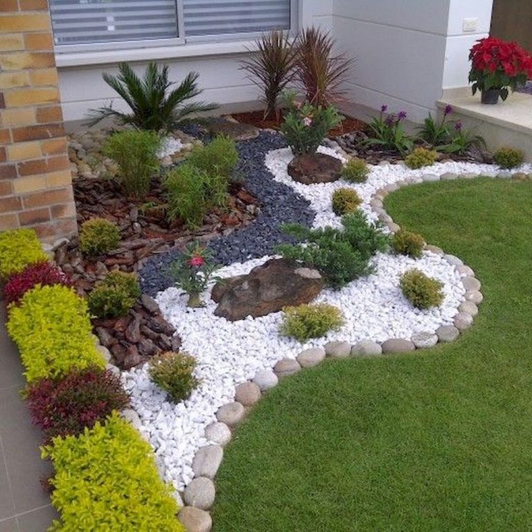 42 Minimalist Front Yard Landscaping Ideas On A Budget
