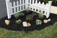 Minimalist front yard landscaping ideas on a budget26