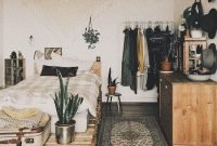 Minimalist home decor ideas18
