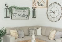 Smart farmhouse living room design ideas36