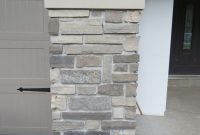 Impressive stone veneer wall design ideas47