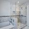 Striking master bathroom remodel ideas35