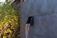Stylish outdoor water walls ideas for backyard10