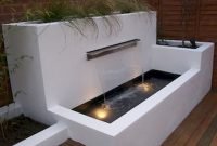 Stylish outdoor water walls ideas for backyard36