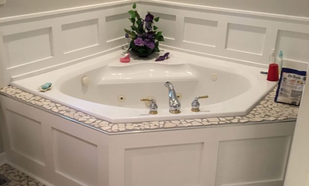 48 Unusual Garden Tub Decor Ideas | ZYHOMY