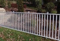 Awesome small garden fence ideas17
