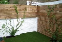 Awesome small garden fence ideas18