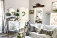 Beautiful farmhouse living room decor ideas06