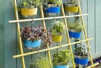 Brilliant vertical gardening ideas12