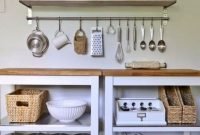 Popular farmhouse kitchen art ideas to scale up your kitchen13