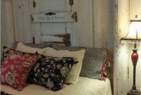 Smart bedroom decor ideas with farmhouse style17