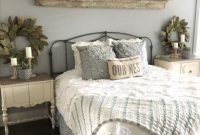 Smart bedroom decor ideas with farmhouse style20
