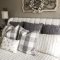 Smart bedroom decor ideas with farmhouse style26