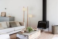 Unique summer decor ideas for living room06