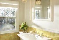 Wonderful yellow and white bathroom ideas41