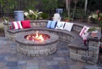 Beautiful outdoor fire pits ideas16