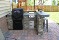 Elegant small kitchen ideas for outdoor40