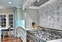 Gorgeous kitchen backsplash design ideas35