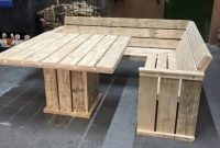 Beautiful furniture ideas with pallet for you 28