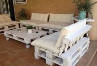 Beautiful furniture ideas with pallet for you 40