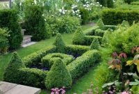 Brilliant french country garden décor ideas14