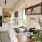 Casual diy farmhouse kitchen decor ideas to apply asap 22