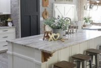 Casual diy farmhouse kitchen decor ideas to apply asap 51
