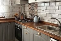 Casual diy farmhouse kitchen decor ideas to apply asap 53