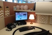 Creative diy cubicle decor ideas for working space 16
