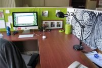 Creative diy cubicle decor ideas for working space 41