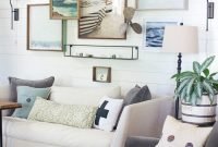 Inspiring living room ideas with beachy and coastal style42