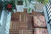 Inspiring wooden floor design ideas on balcony for your apartment 17