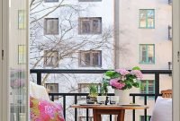 Inspiring wooden floor design ideas on balcony for your apartment 30