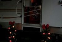 Splendid christmas rv decorations ideas for valuable moment43