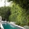 Stylish swimming pool design ideas13