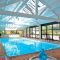 Stylish swimming pool design ideas29