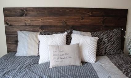 Amazing Headboard Design Ideas For Beds That Look Great37