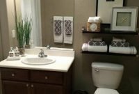 Cute small bathroom decor ideas on a budget to try16